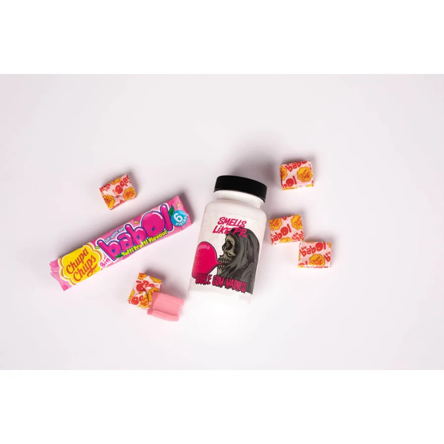 smells-like-pr-ammonium-smelling-salts-bubble-gum-flavour-with-candies-2