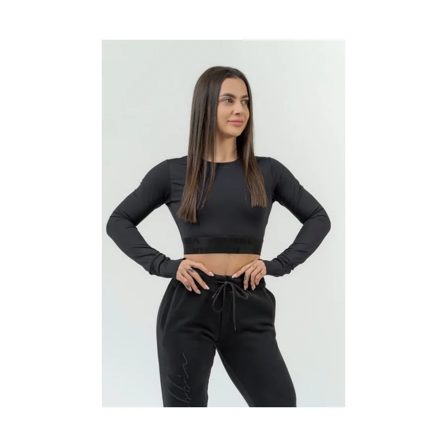 839_black_01