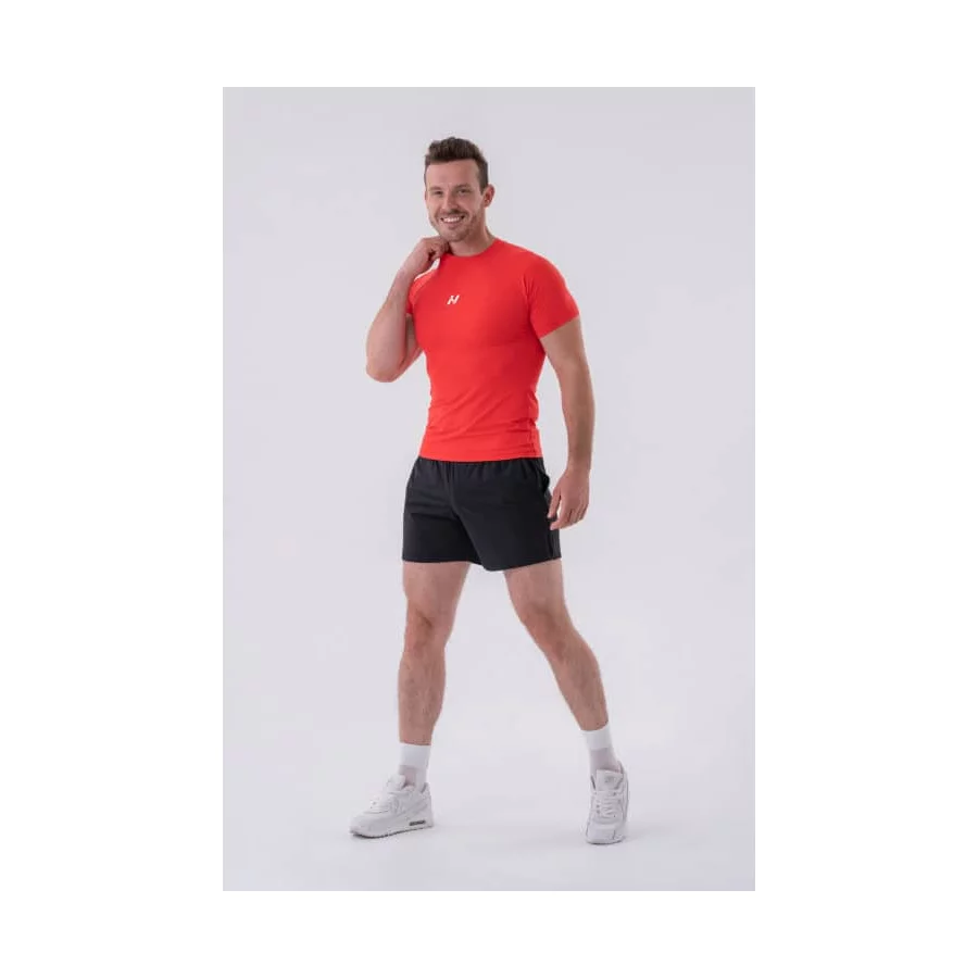324_red_317_black_02_1