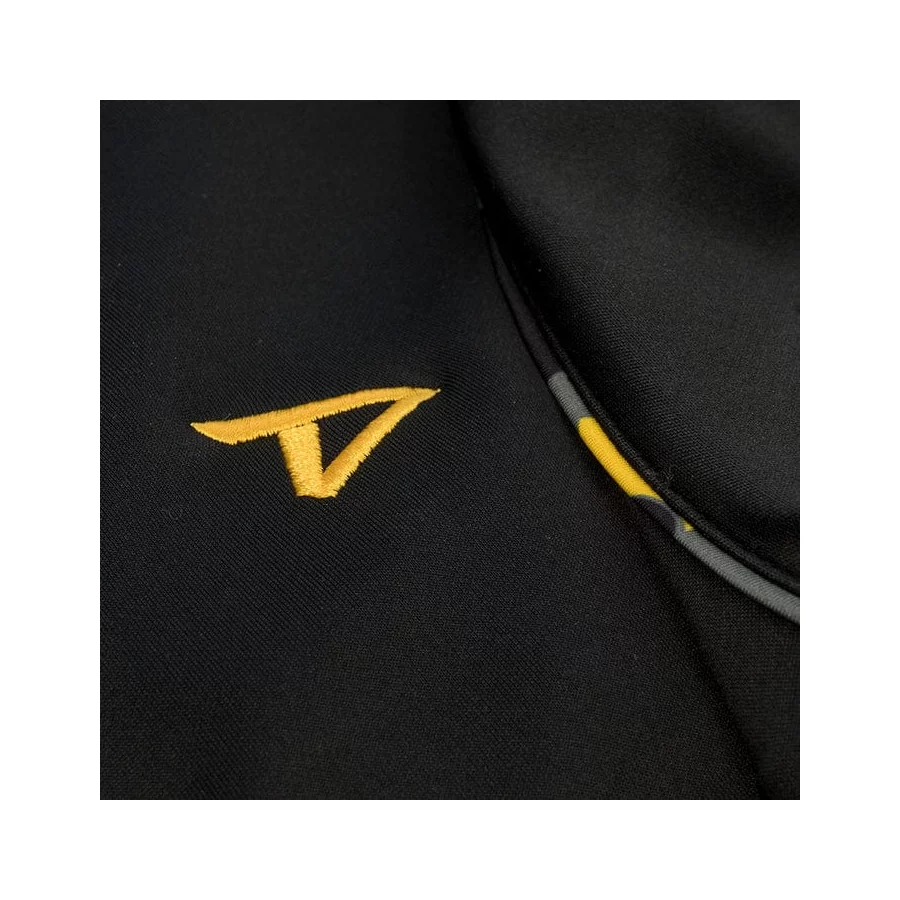 Lux-Vest-Camo-Detail-2_700x