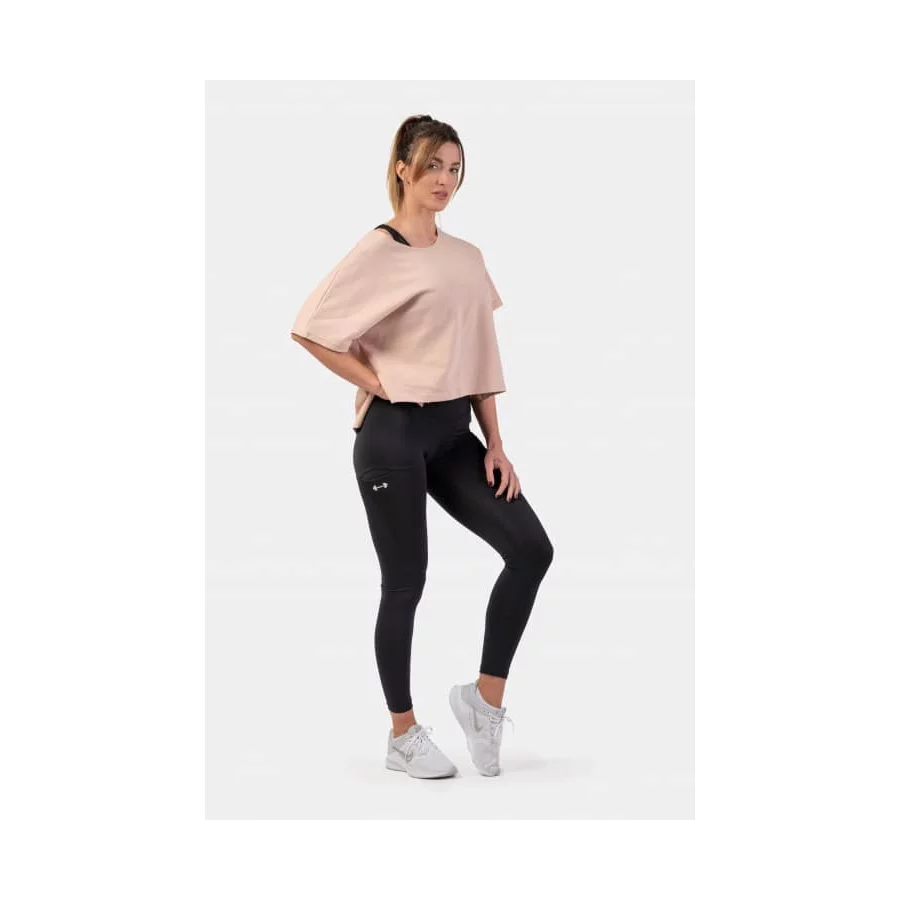 402_black_417_salmon_01