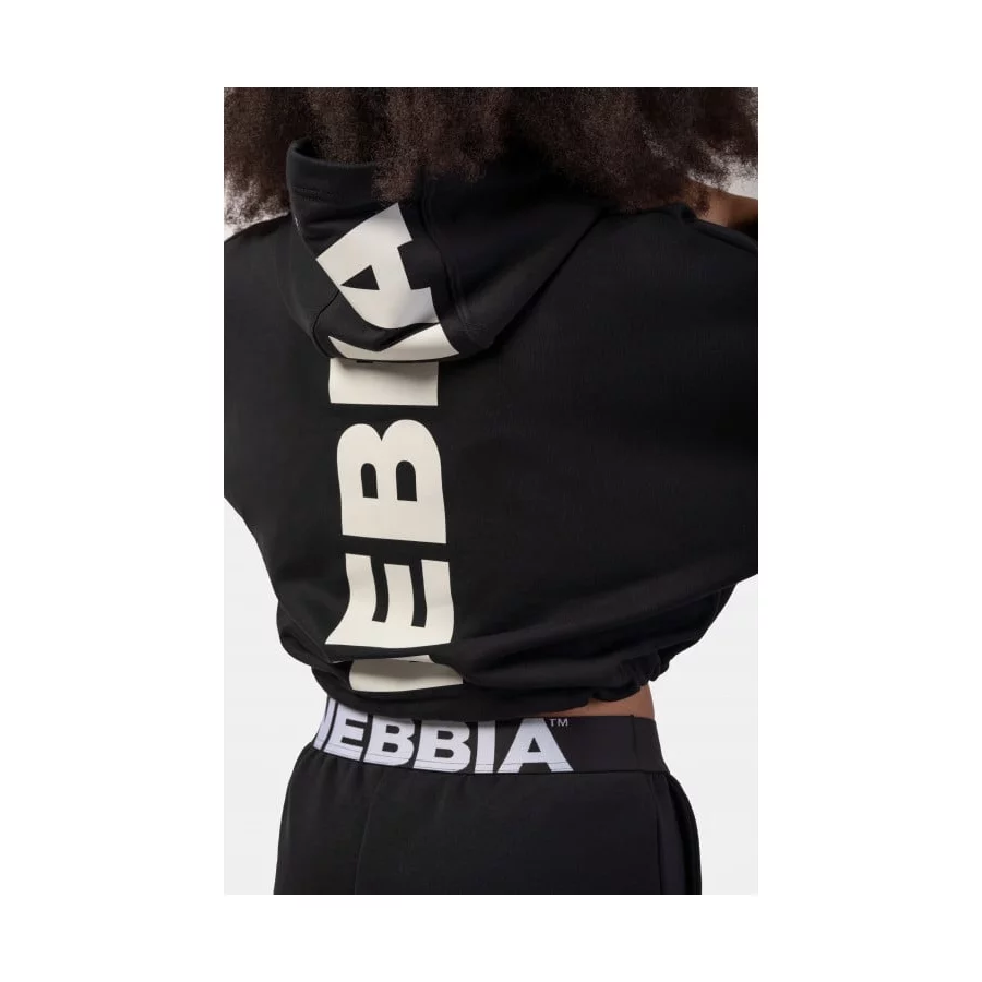 421_black_detail_01