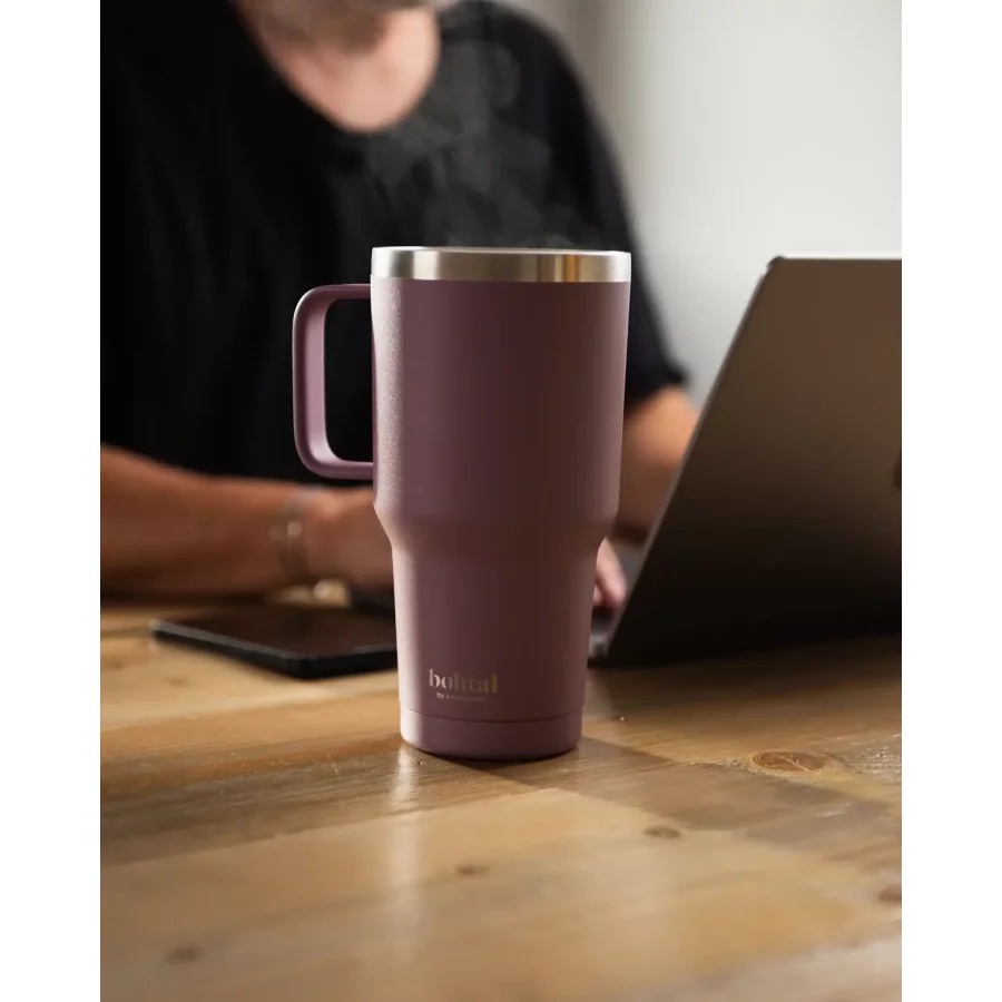 Bohtal_Insulated_Nomad_Tumbler_plum_lifestyle