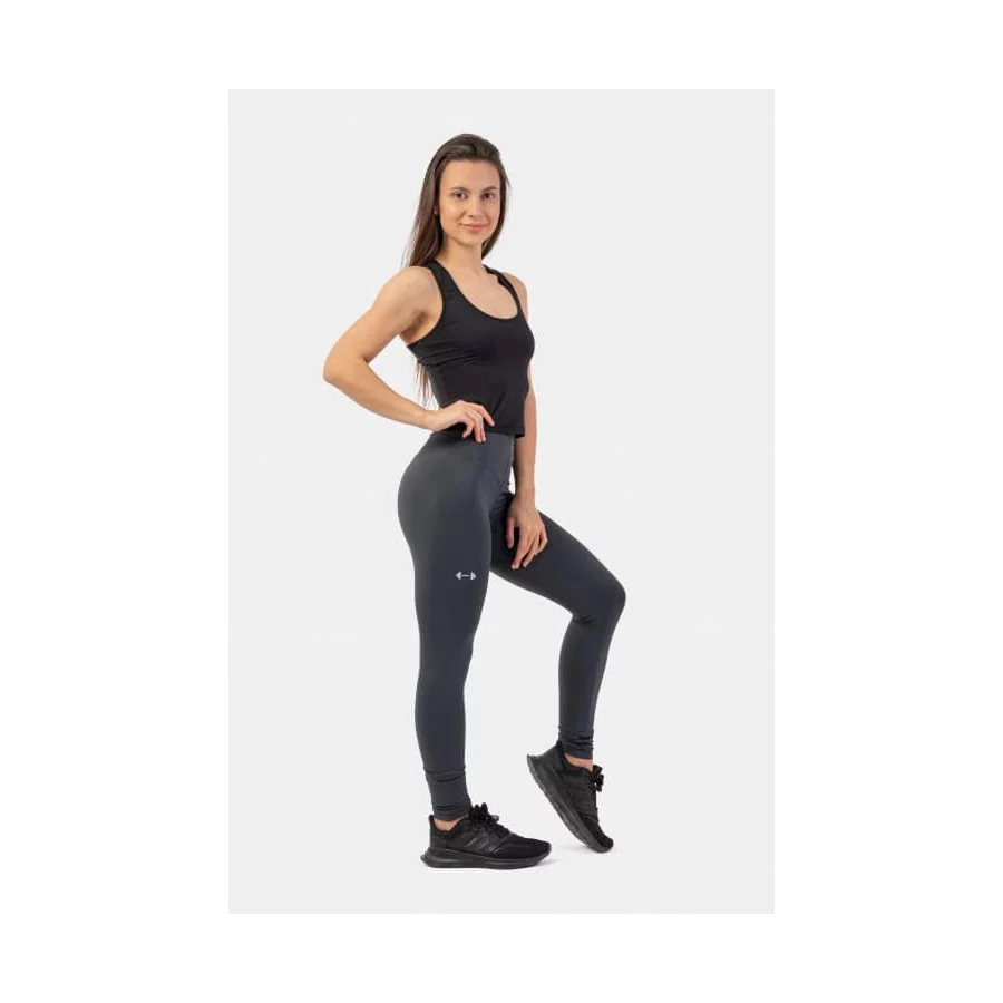 403_darkgrey_422_black_01