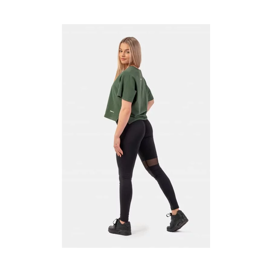 404_black_417_darkgreen_02