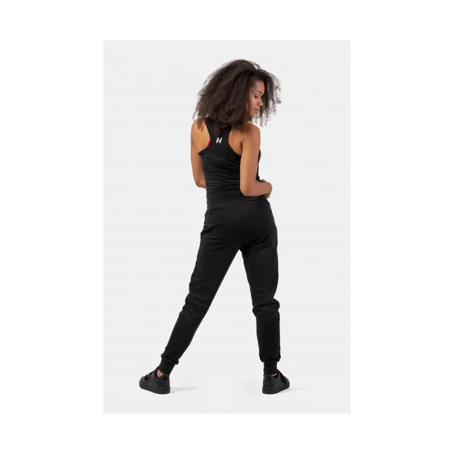 409_black_422_black_02