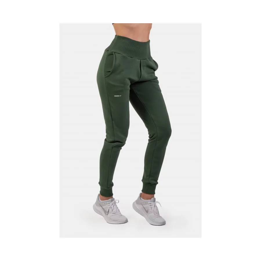 409_darkgreen_zoom_01