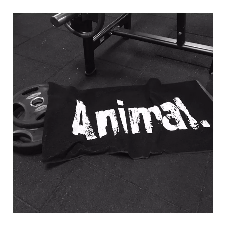 universal-nutrition-animal-gym-towel_2