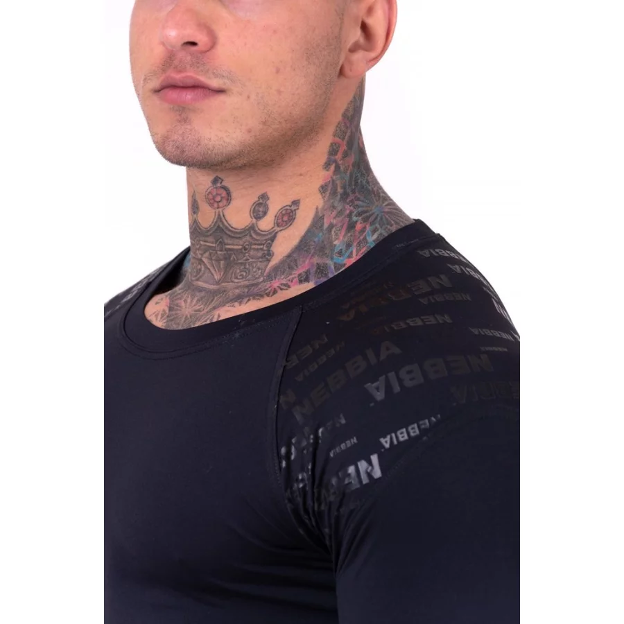 nebbia-hero-compression-shirt-146-black-373977_1024x1024