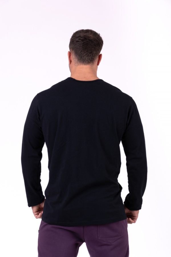 Nebbia More than basic shirt Black 147